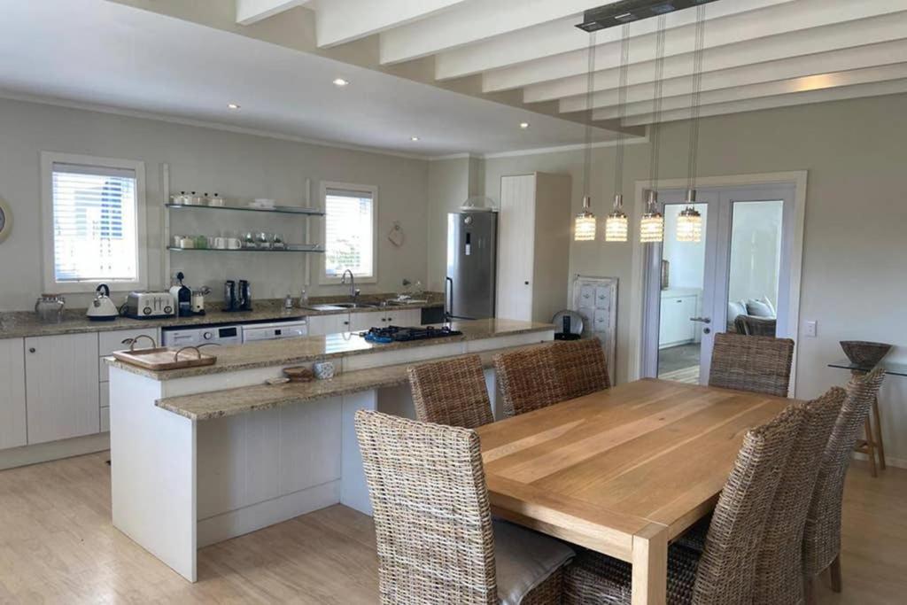 Villa Summit Song - Thesen Island Knysna Exterior foto